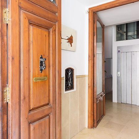 Trinidad Grund Centro Apartment Malaga Luaran gambar