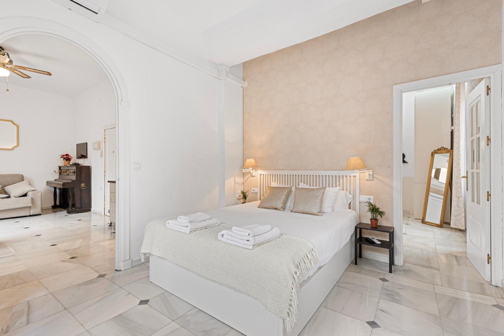 Trinidad Grund Centro Apartment Malaga Luaran gambar