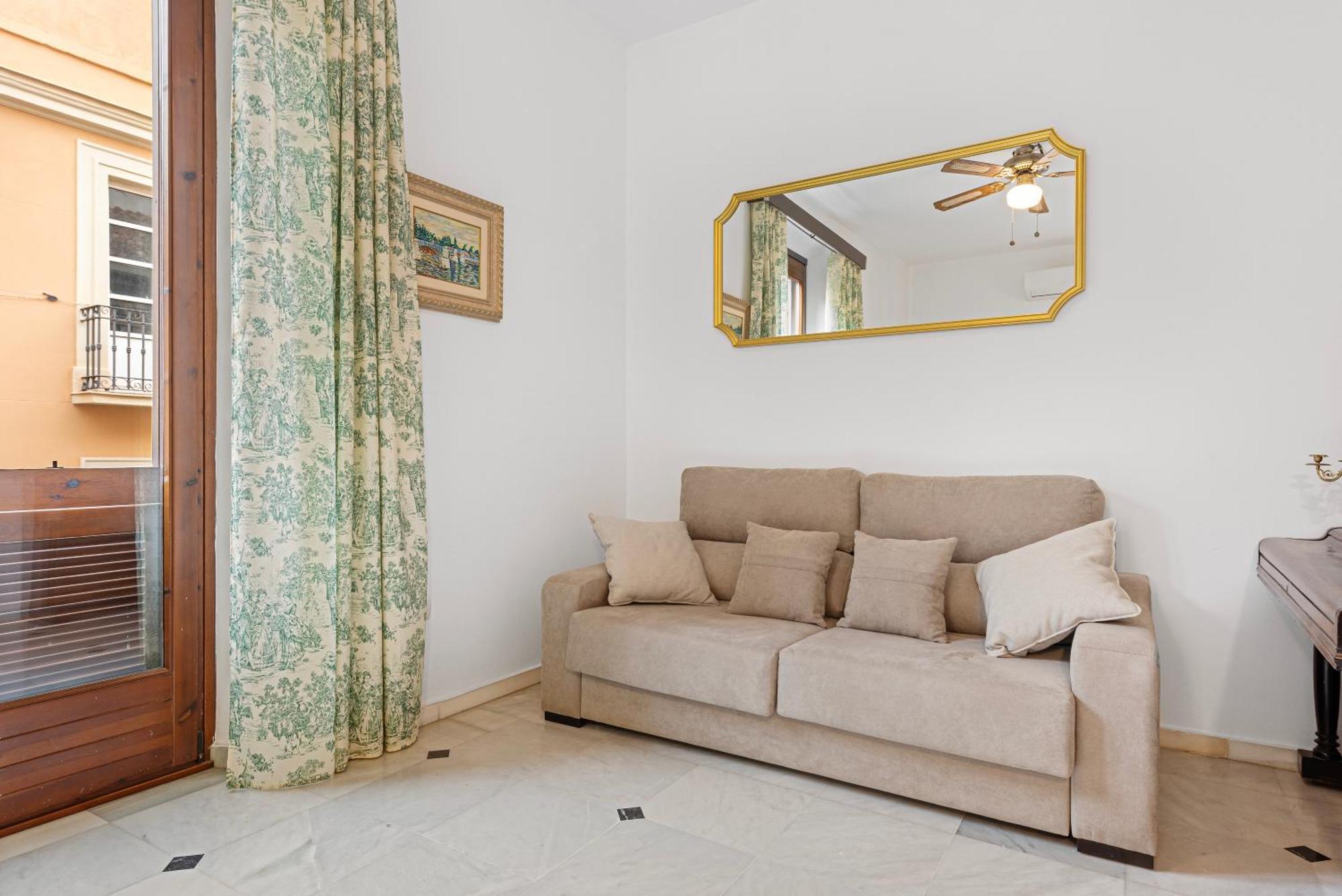 Trinidad Grund Centro Apartment Malaga Luaran gambar